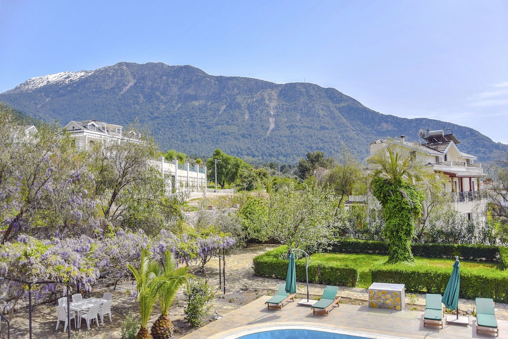 Villa Paradise by Turkish Lettings