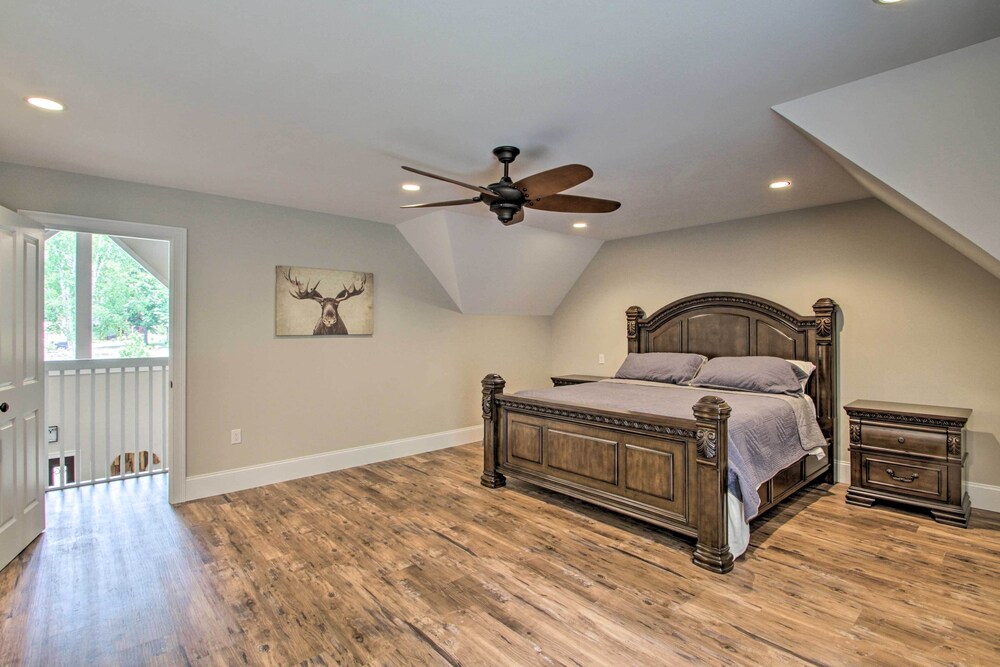 Condo w/ Grill: Walk to North Conway & Cranmore! view 3