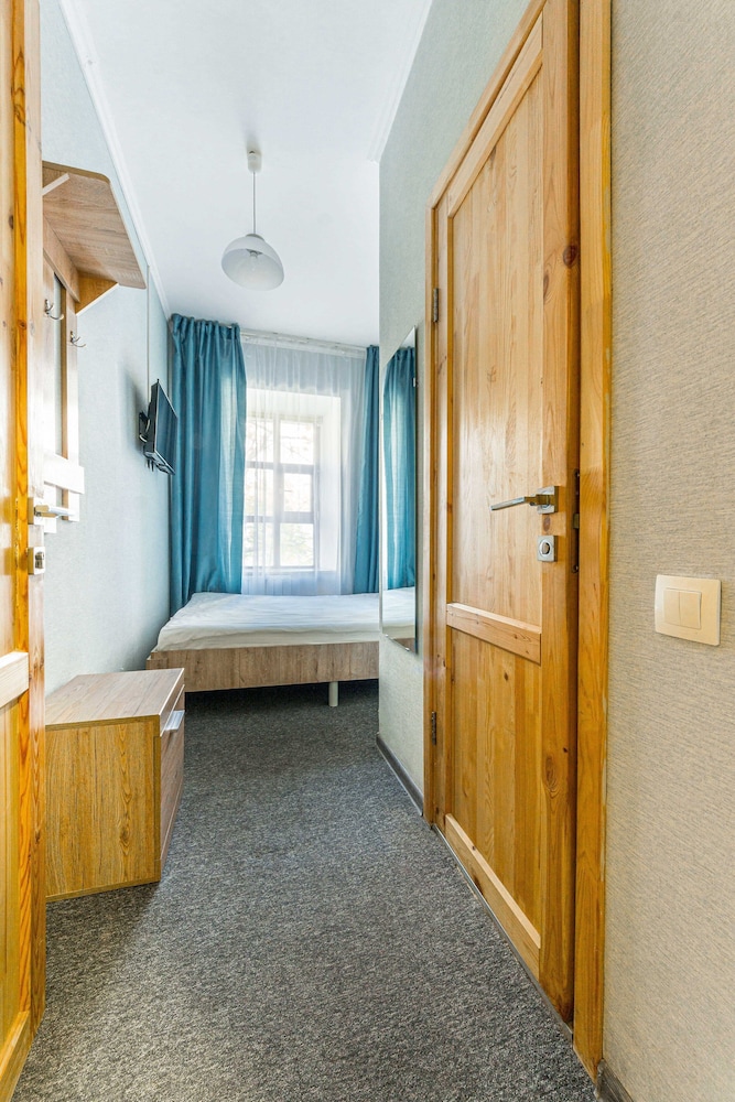Khalva Hotel Polyanka