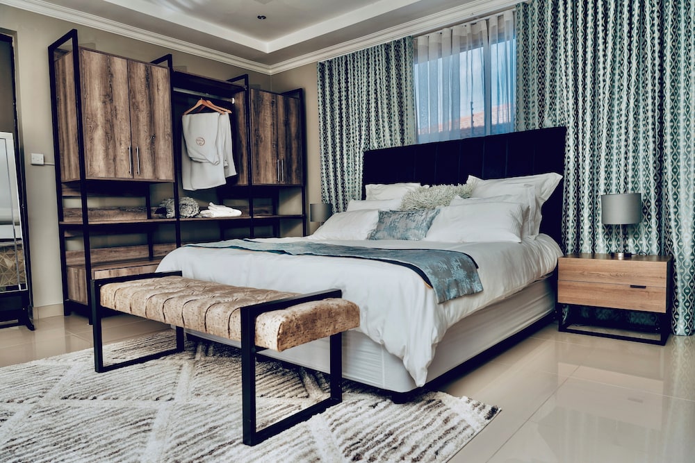 Escapade Lux Guesthouse