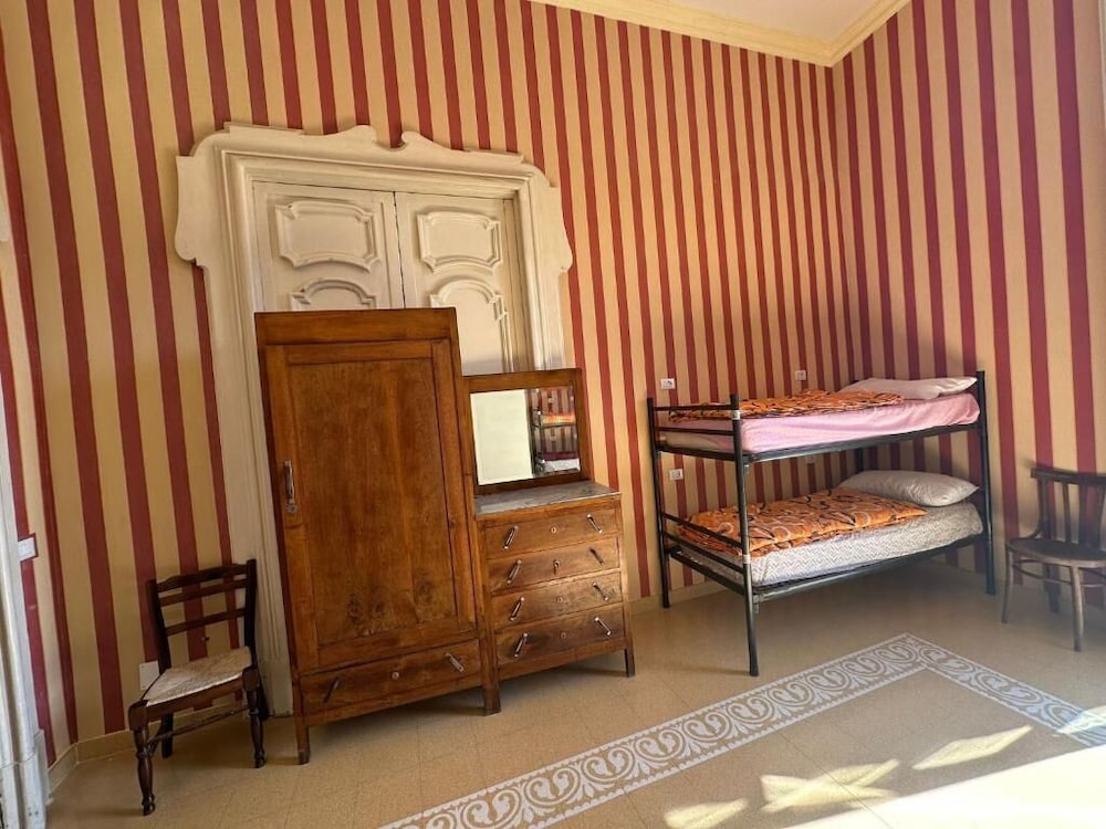 Salerno Experience HOSTEL