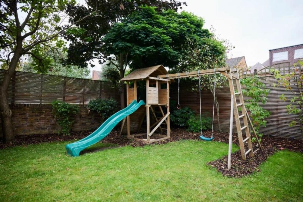 The Ealing Space - Classy 5bdr House With Garden and Parking