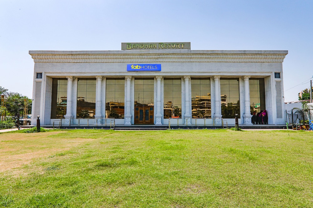 Fabhotel Saalt Bandhan Resort