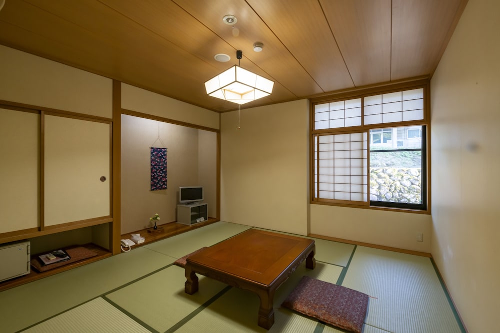 Hanahasuonnsenn Somayama