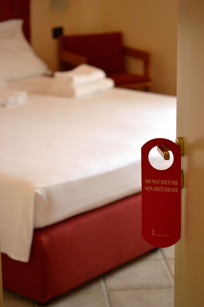 Hotel Miramare en Otranto — bedroom