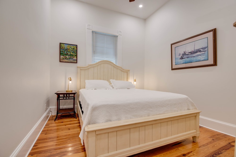 NEW The Delaney House - Private Pool Remodeled view 2