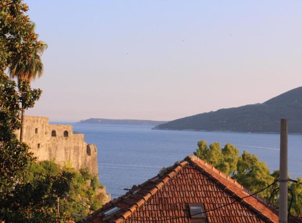 City & Sea Escape A Perfect Stay in Herceg Novi
