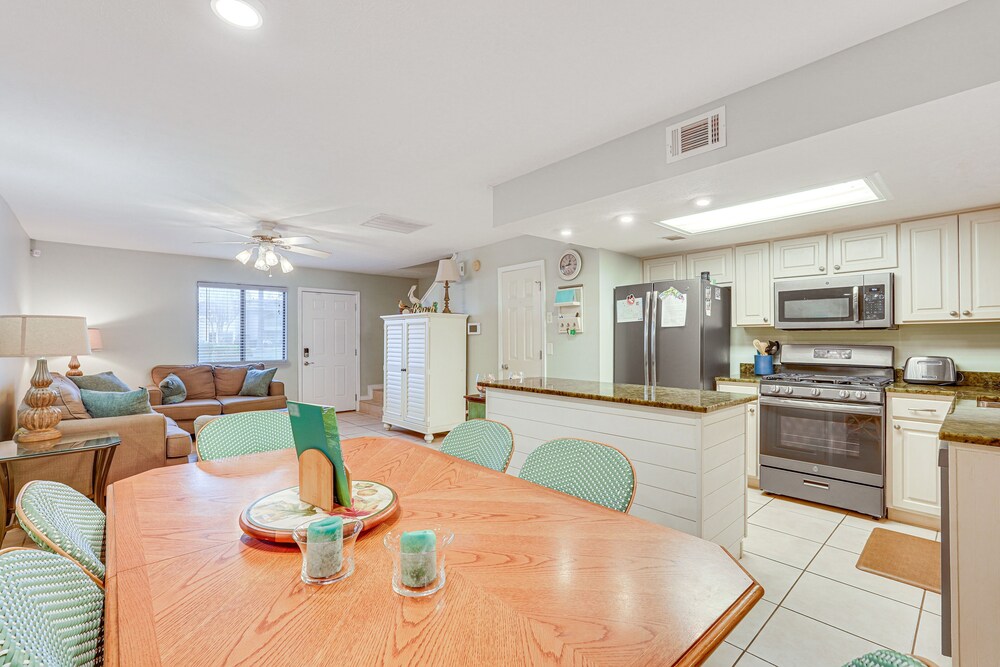 Panama City Beach Townhome w/ Resort Amenities!
