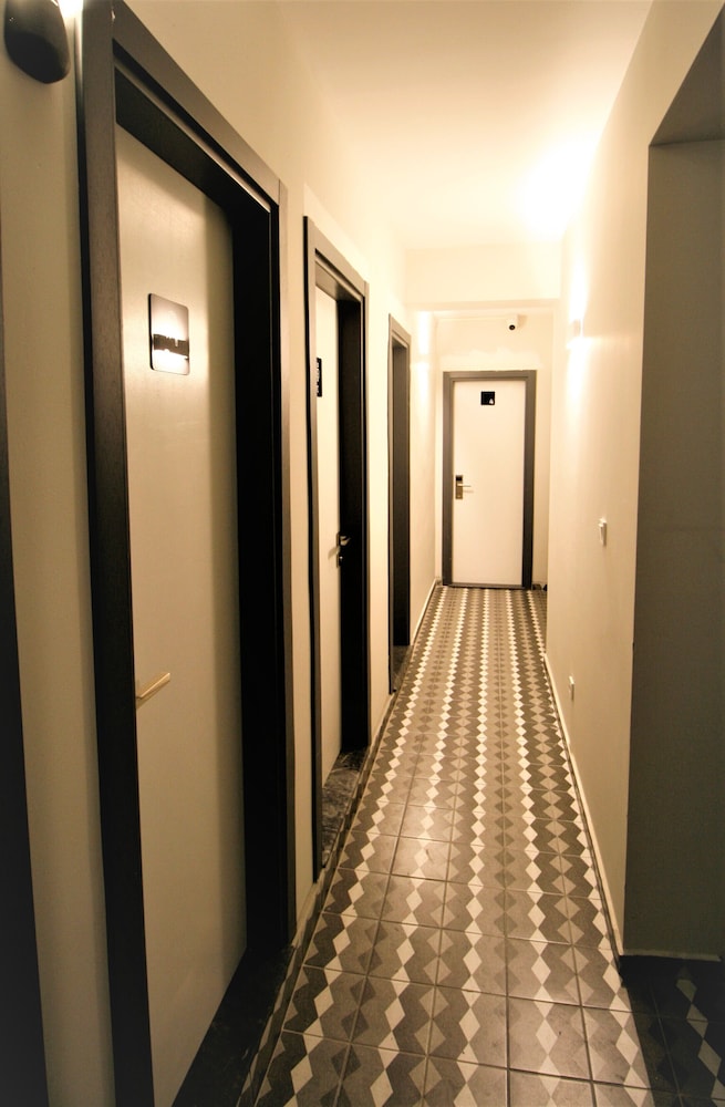 Archeo Hostel - Adults Only