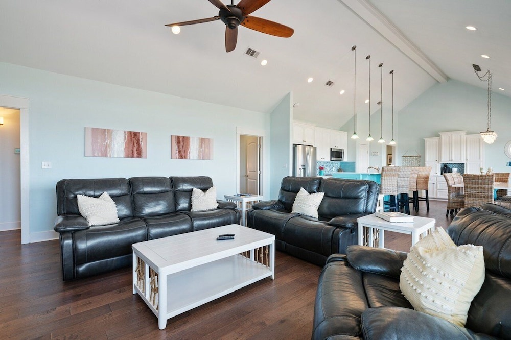 Sunset Bliss 4 Bedroom Home