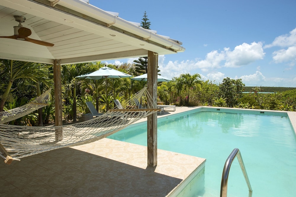 Eleuthera Vacations - Utopia House 3 Bedroom Home - Property Image 3