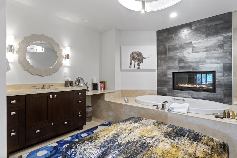 Flagstaff Lodge at Deer Valley Resort - Four Bedroom Residence #507 4 Condo