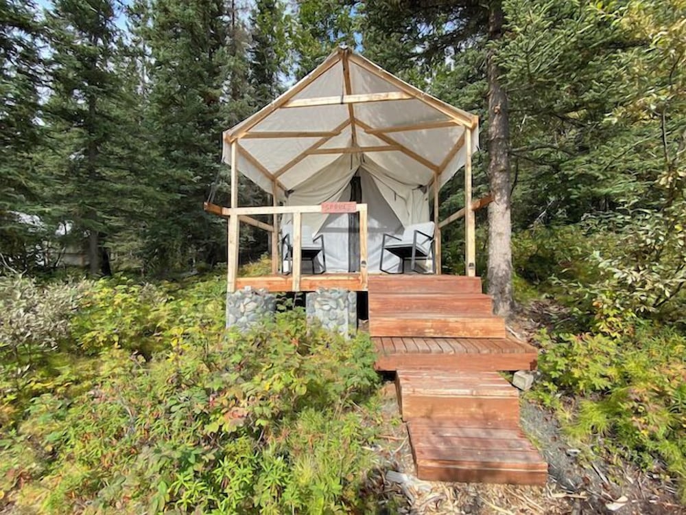 Alpenglow Luxury Camping
