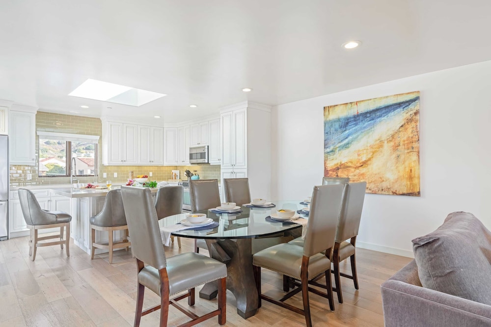 Windansea by Avantstay Private Rooftop Patio, 2 Blocks to Beach & Town