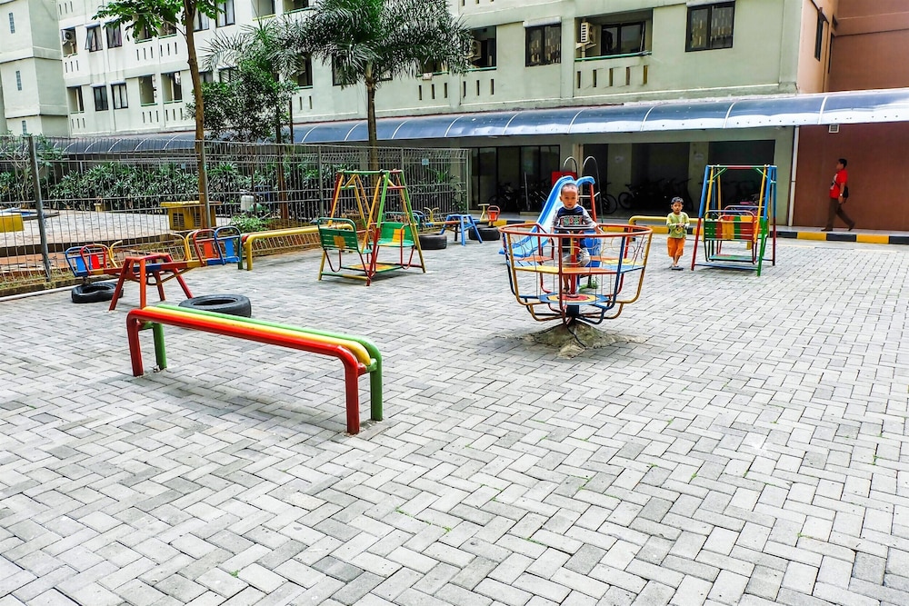 Best Deal And Compact Studio At Kebagusan City Apartment