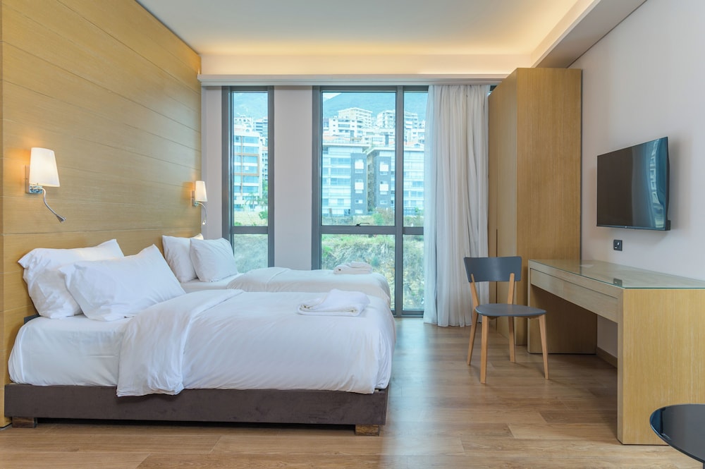 Jounieh Living - Residences by Local Host
