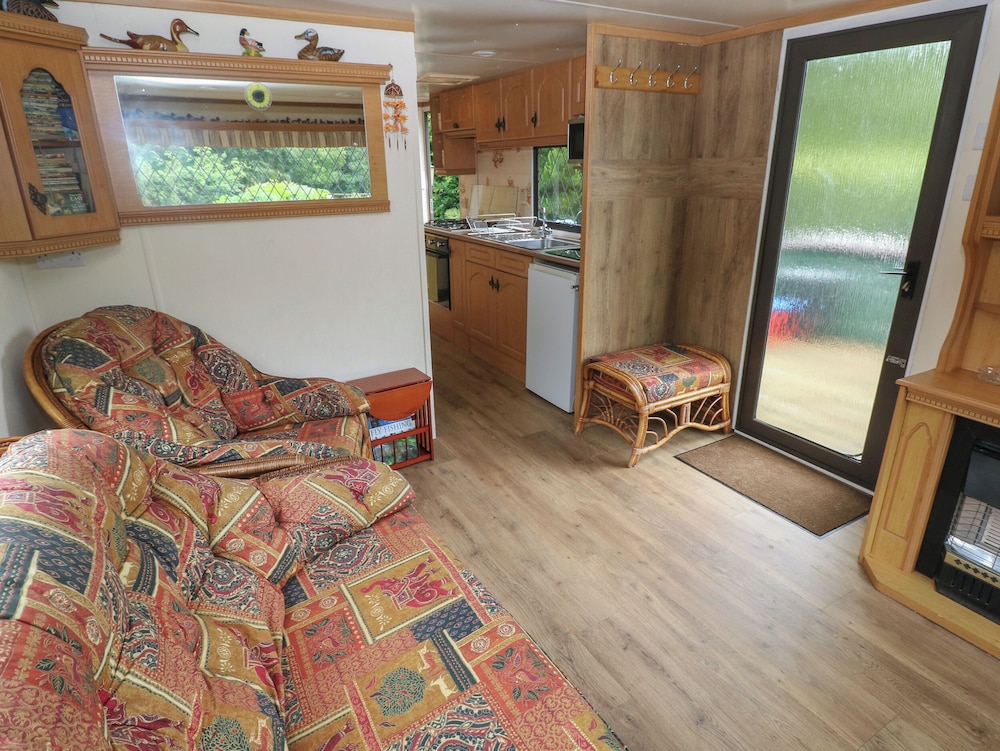 Lazy Trout Caravan