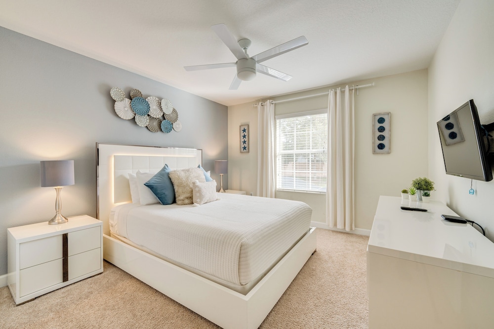 9 Mi to Wdw: Resort Retreat w/ Heated Pool!