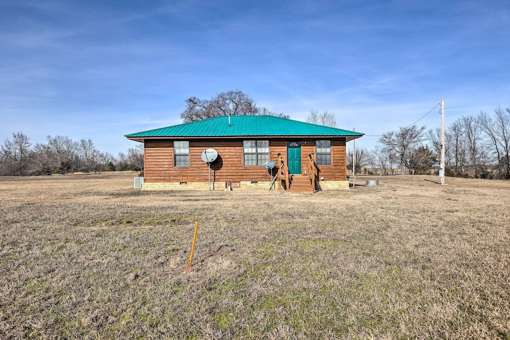 Pet-friendly Cabin Rental Retreat! view 5