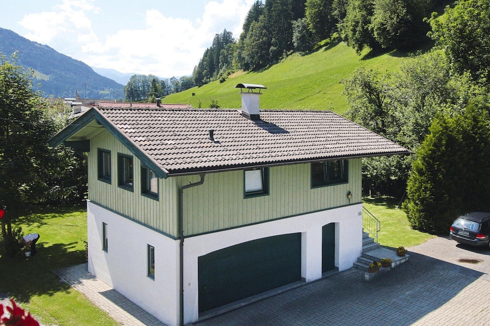 Chalet in Muhltal Near Kitzbuhel Ski Slopes