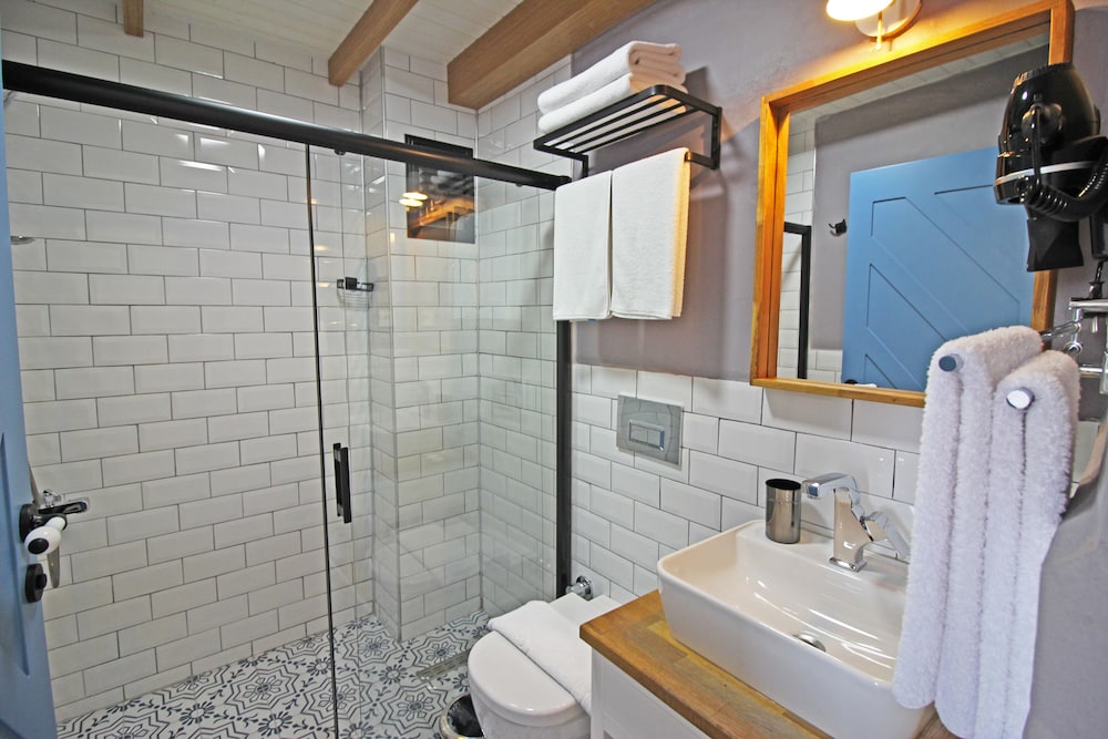 Bozcaada Teras Otel - Image 29