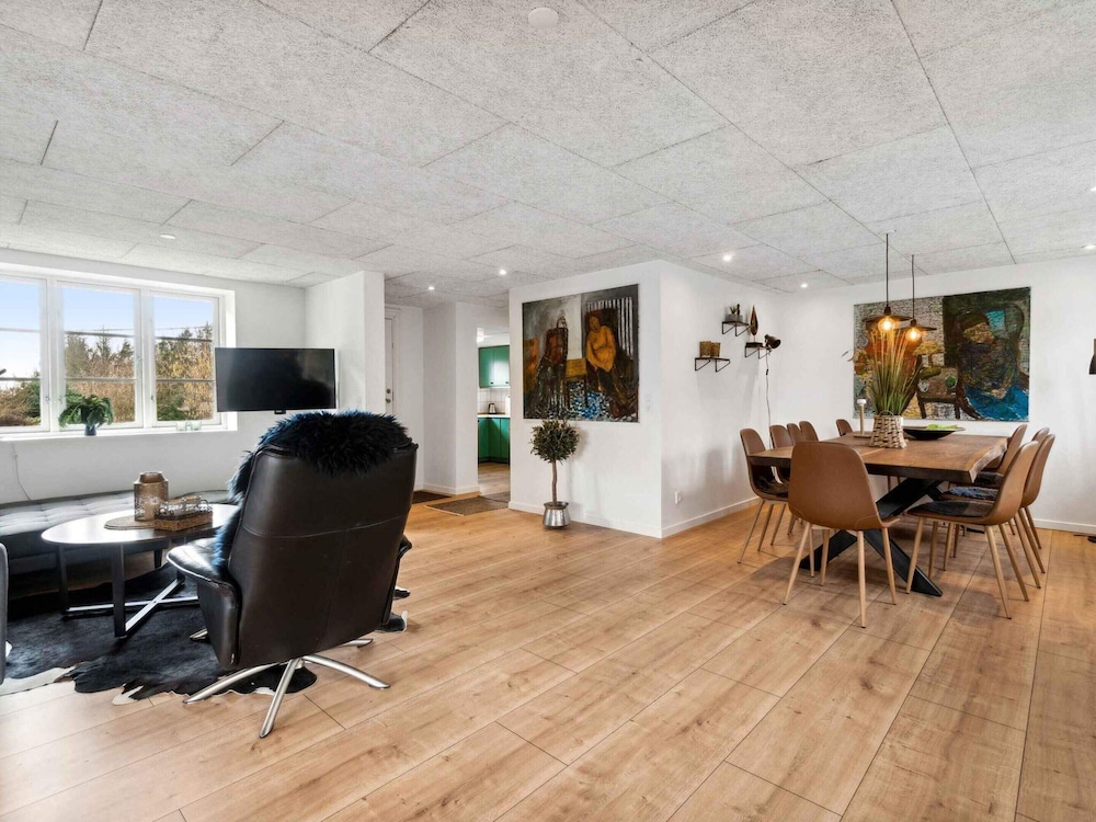 5 Star Holiday Home in Aakirkeby