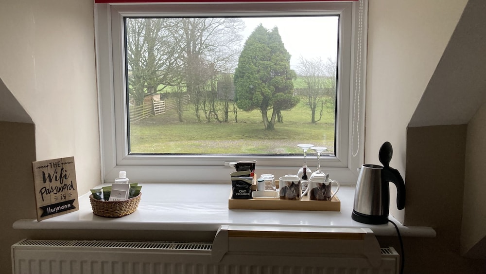 Llwyn Onn Guest House