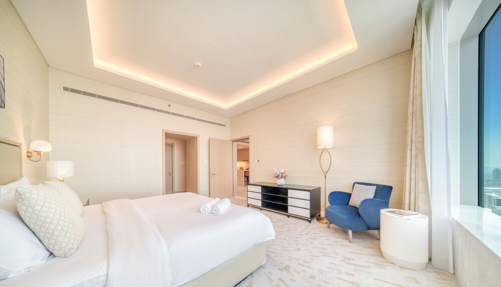 Iconic One Bedroom Panoramic Palm Views photo 4