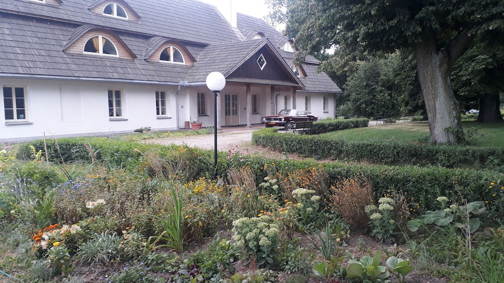 Photo 44