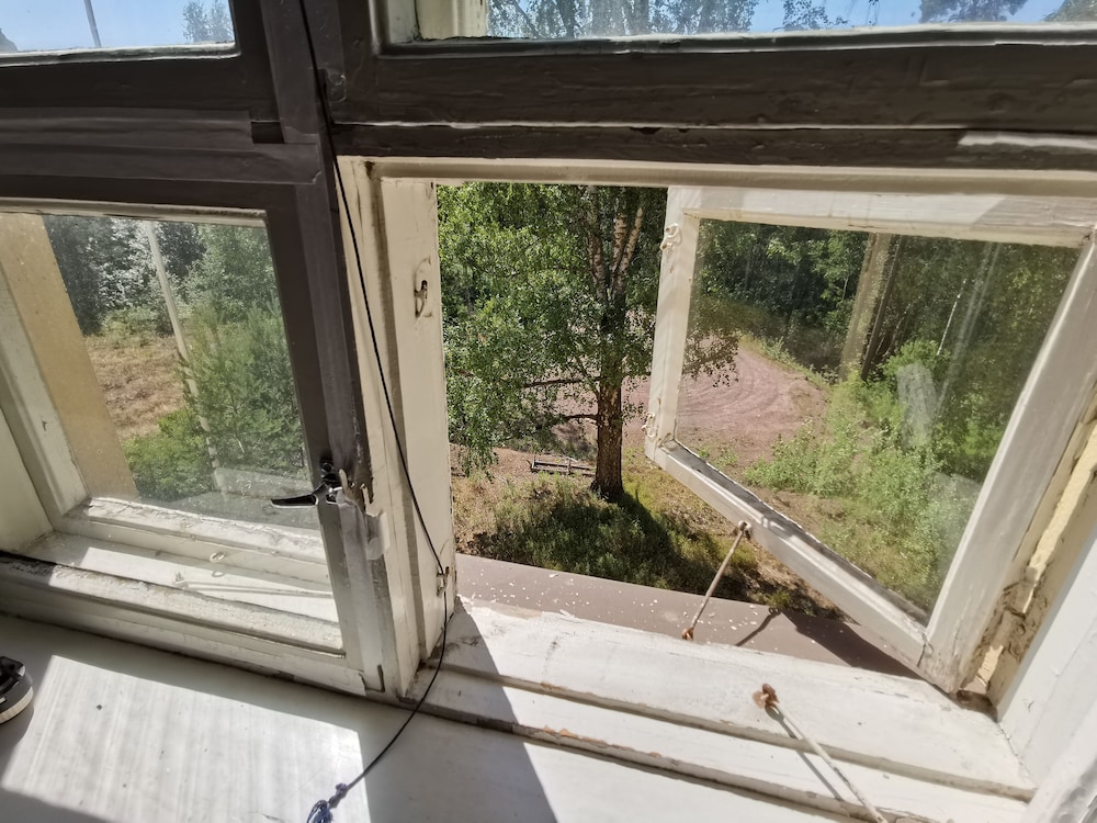 Captivating 4-bed Apartment in Kotka Saunafacility view 2