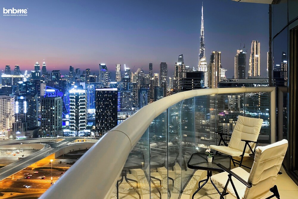 bnbme | DAMAC Towers Paramount | 3 BDR