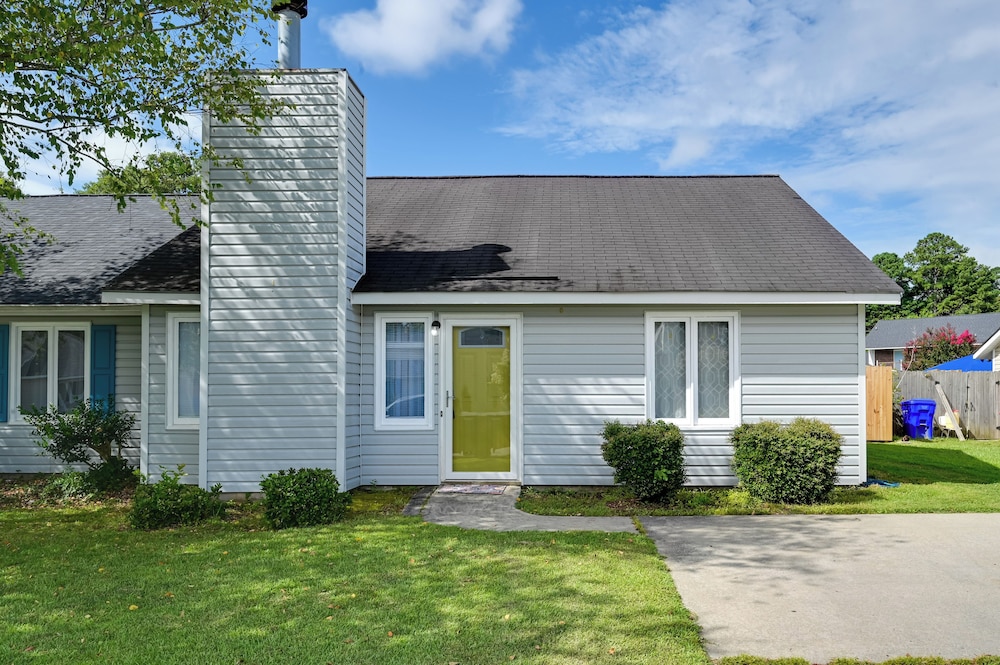 Greenville Getaway: Close to Campus + Stadium!