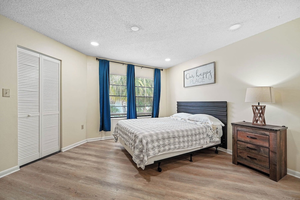 3648 Orlando Vacational Apartment 2nd floor, Lake view