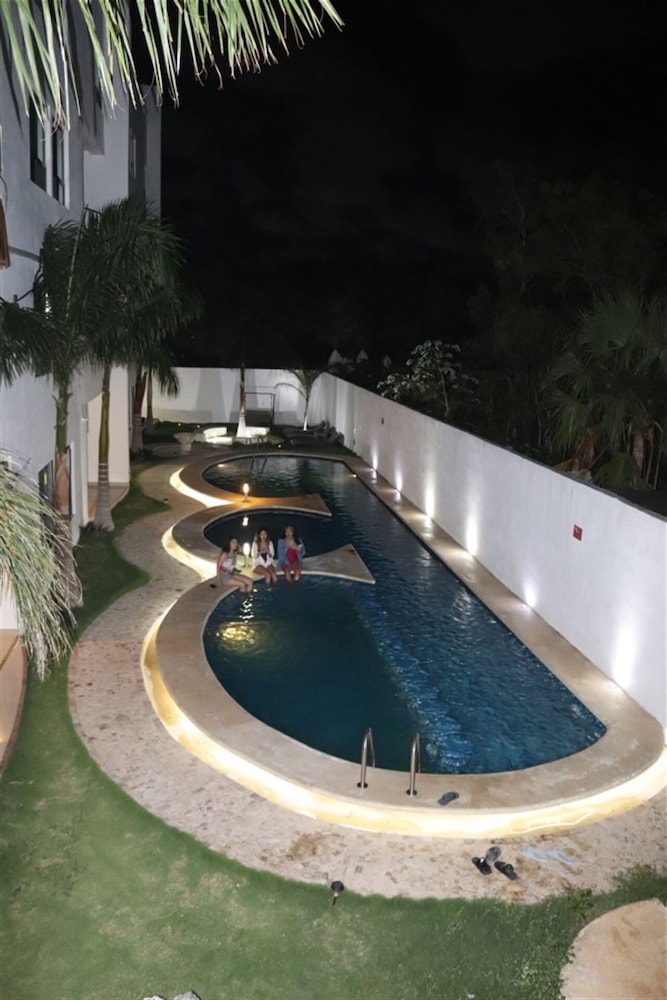 Torres del Sol Cancún