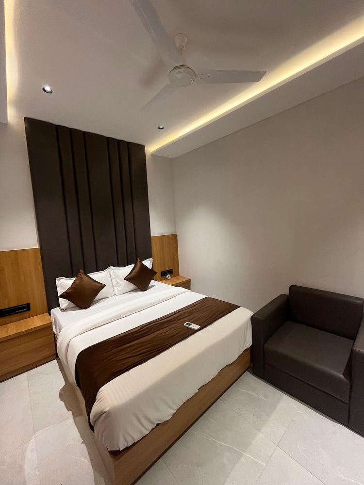 Hotel Pulse Town