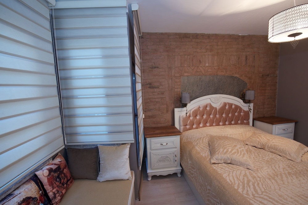 Galatolia Suites - Image 84