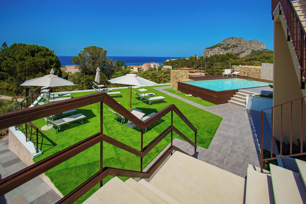 Pater Meus Suites