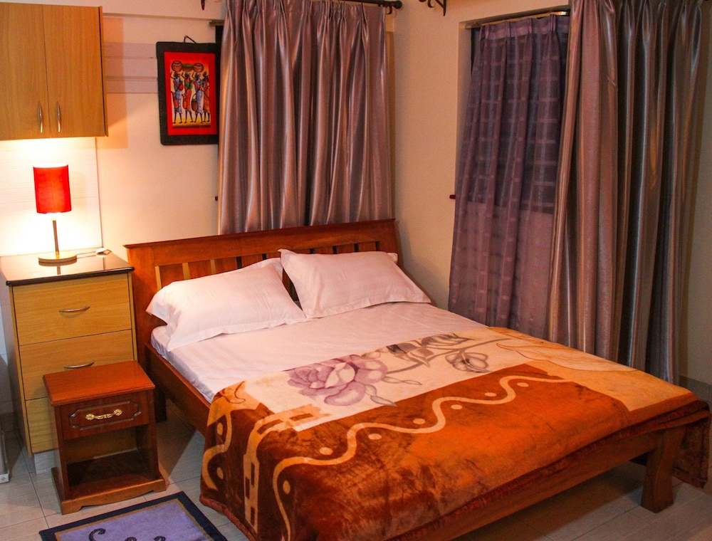 Eron Hotel