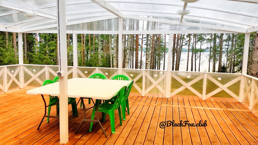 Black Fox Resort