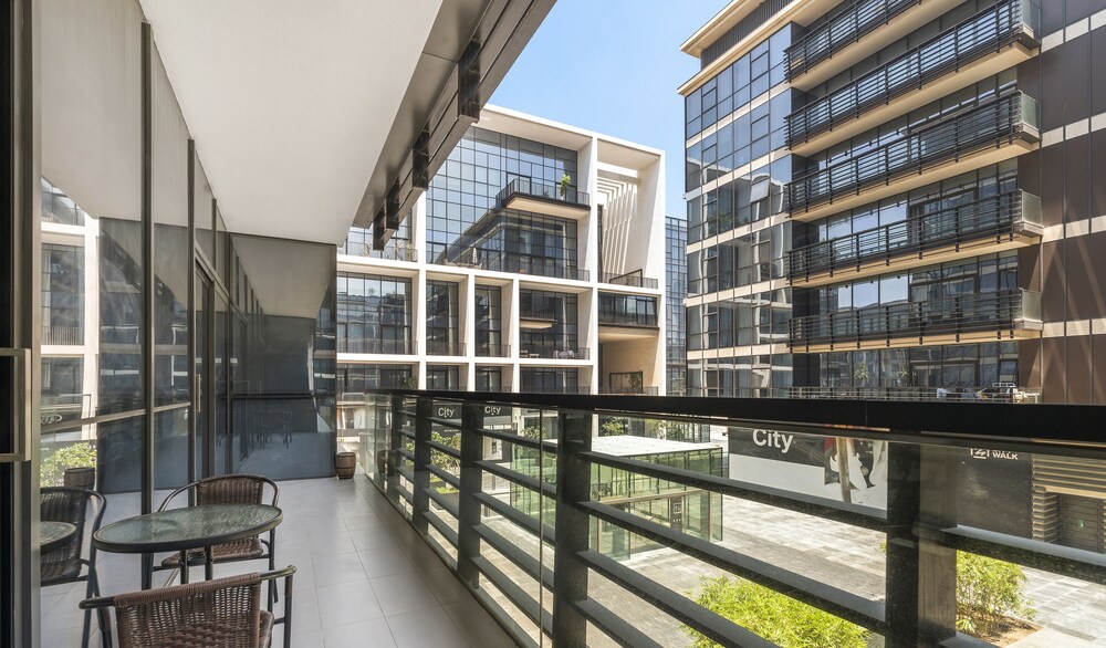 WelHome - Luxury Living in Dubai's City Walk Building 5