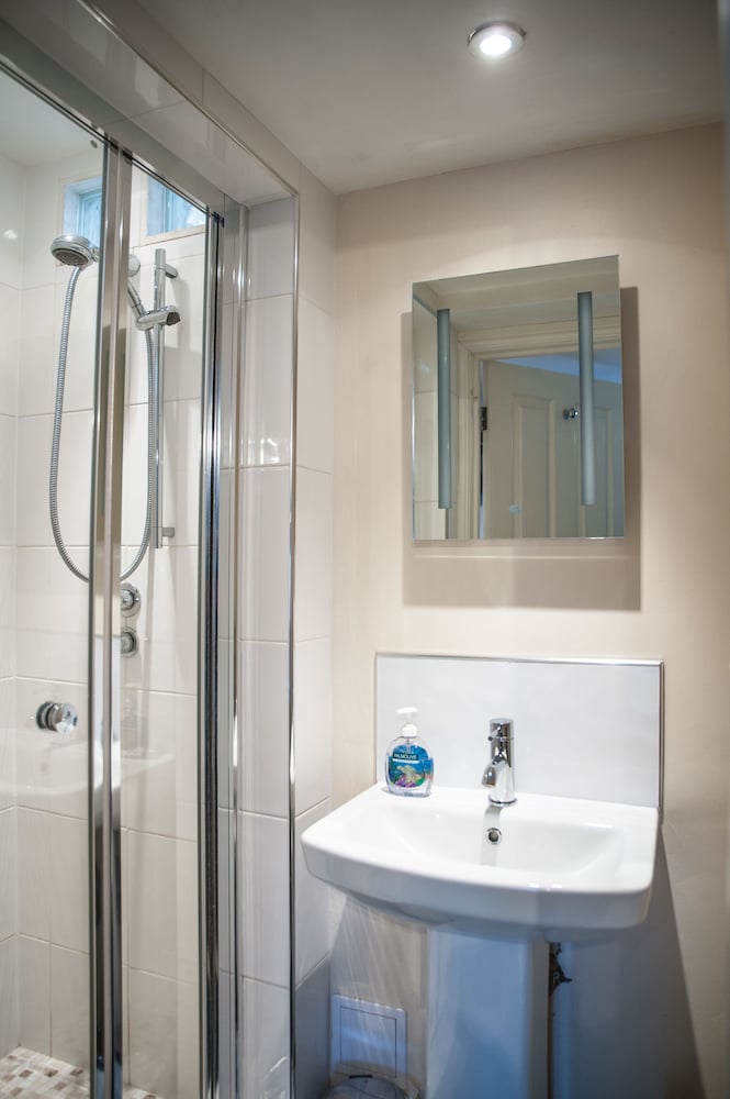 Arlana Guest House