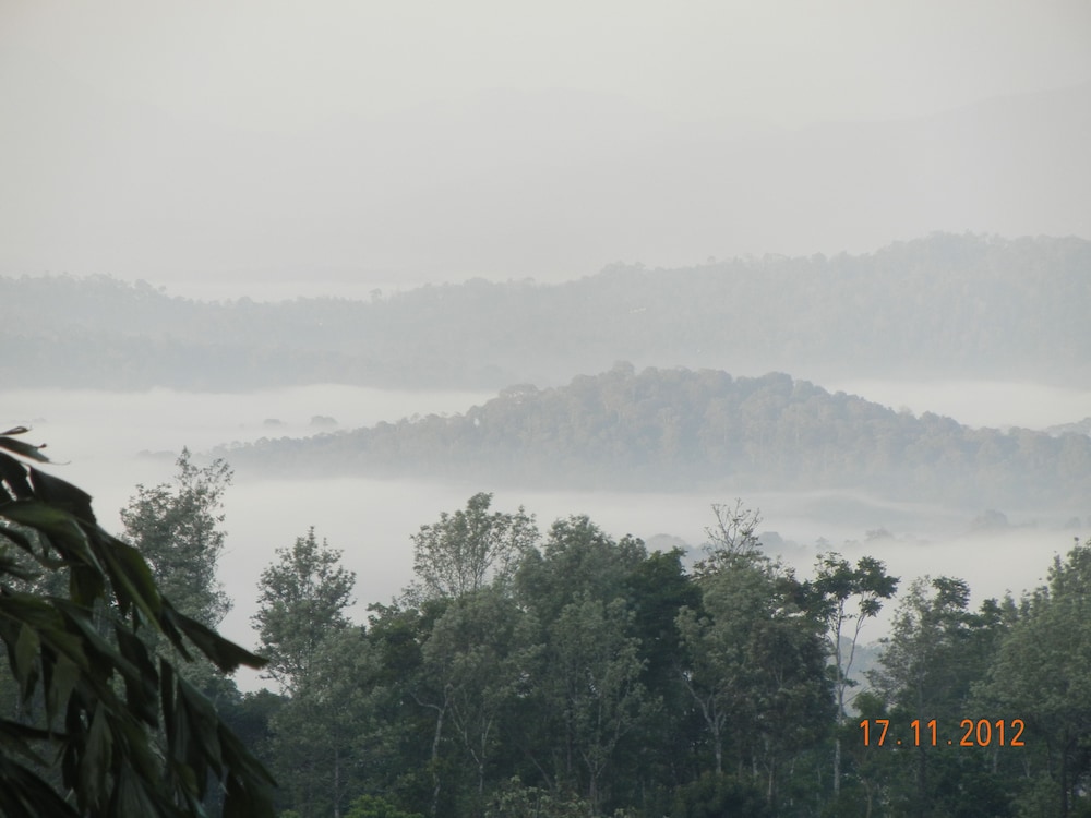 Amritasthanam Guest House And Retreat