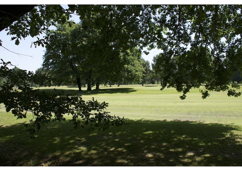 Domaine du Bois Seguin view 2