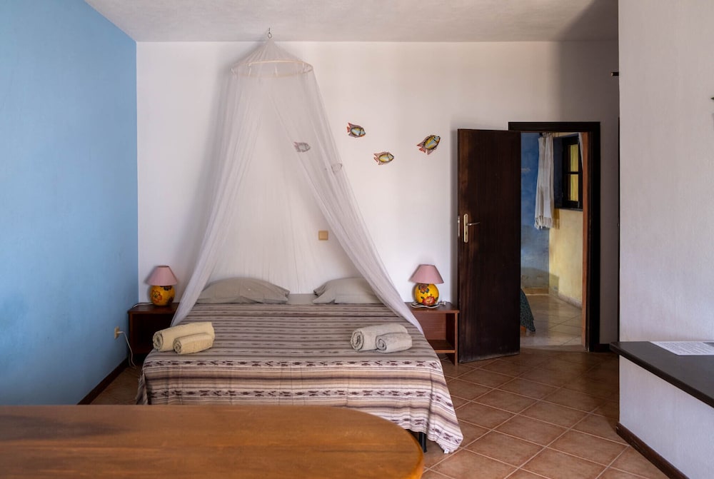 Sakaroule Bed & Breakfast
