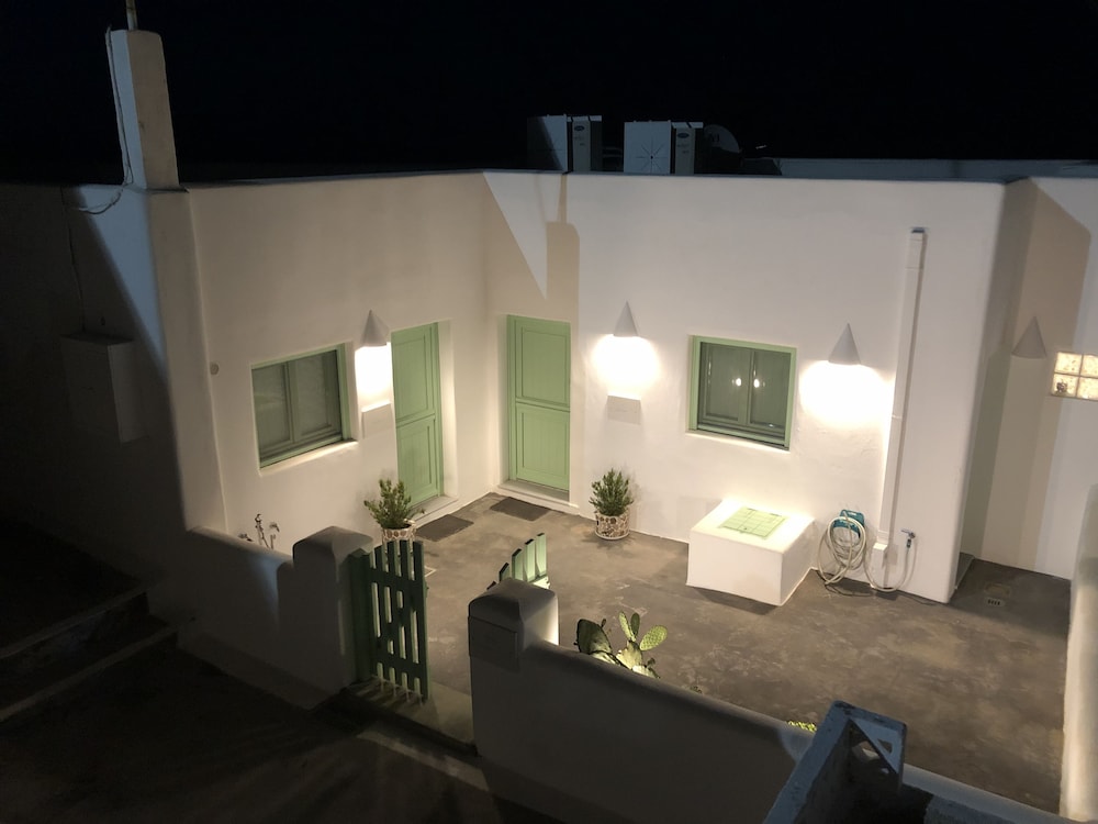Auntie's Villas photo 1
