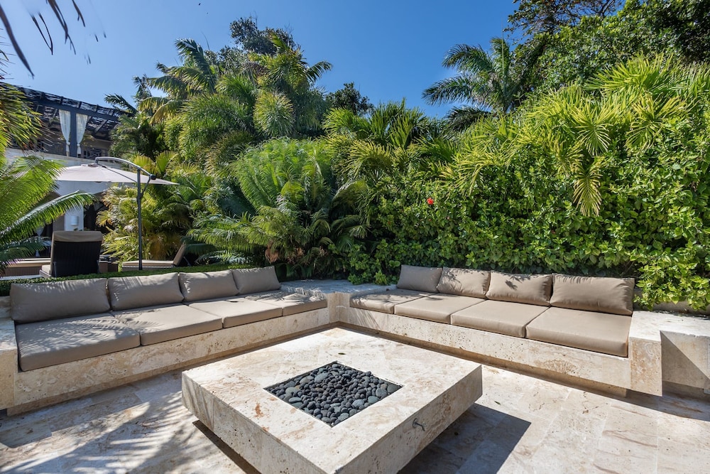 Villa Tres Amarras The Pinnacle of Exclusivity