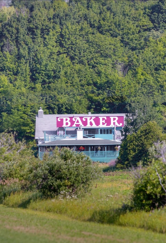 Auberge Baker