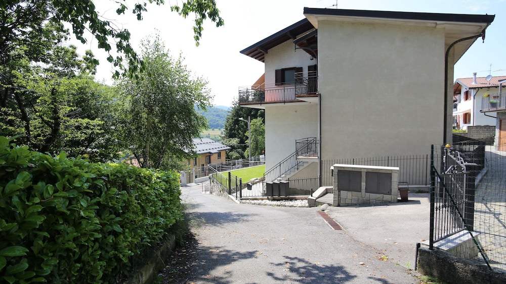 Photo 26