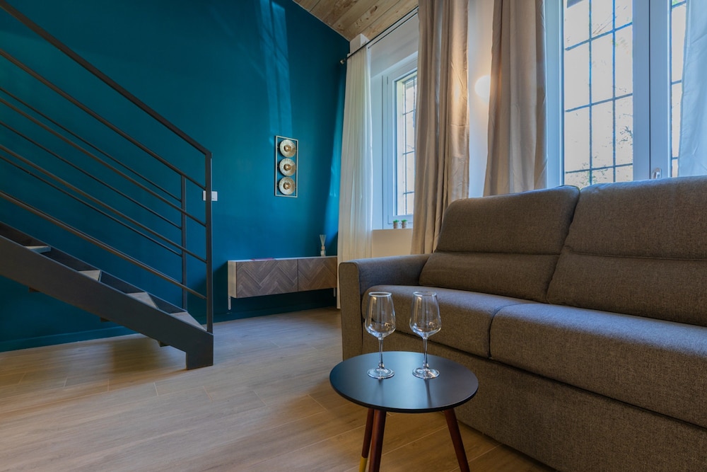 Corso Sicilia Design Home by Wonderful Italy