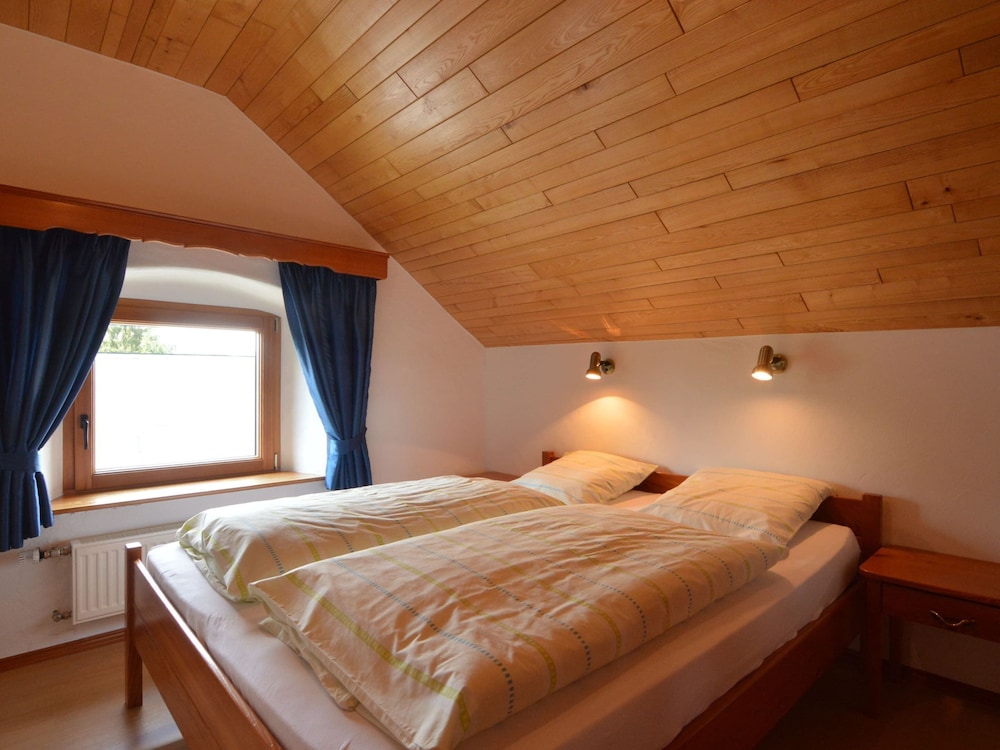 Holiday Home in Butgenbach Near the Lake view 2